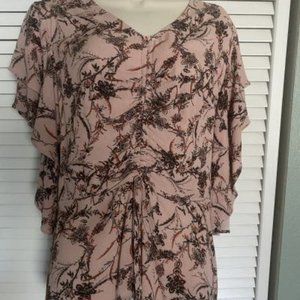 Feminine Pink Print Top